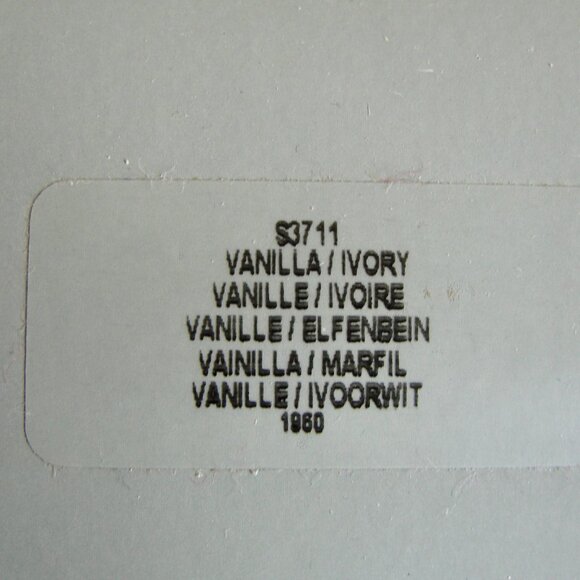 Partylite Pillar Candles Set of 2 Eucalyptus Vanilla Scented BRAND NEW IN BOX - Picture 7 of 8